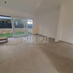 Kuća u nizu u Novalji 109m2 – VRT